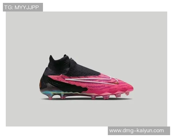探索NikeAlpha足球鞋的卓越性能与舒适体验助你在赛场上大放异彩 探索NikeAlpha足球鞋的卓越性能与舒适体验助你在赛场上大放异彩